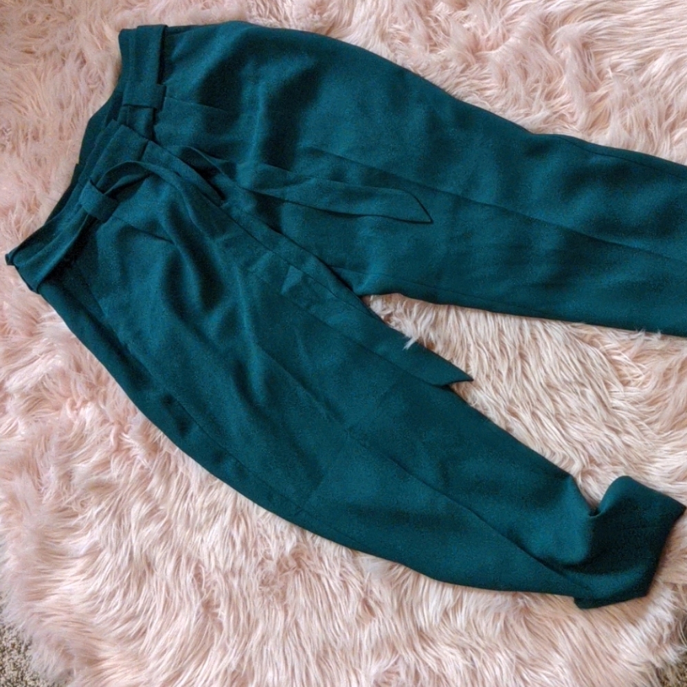 Green tie waist pants